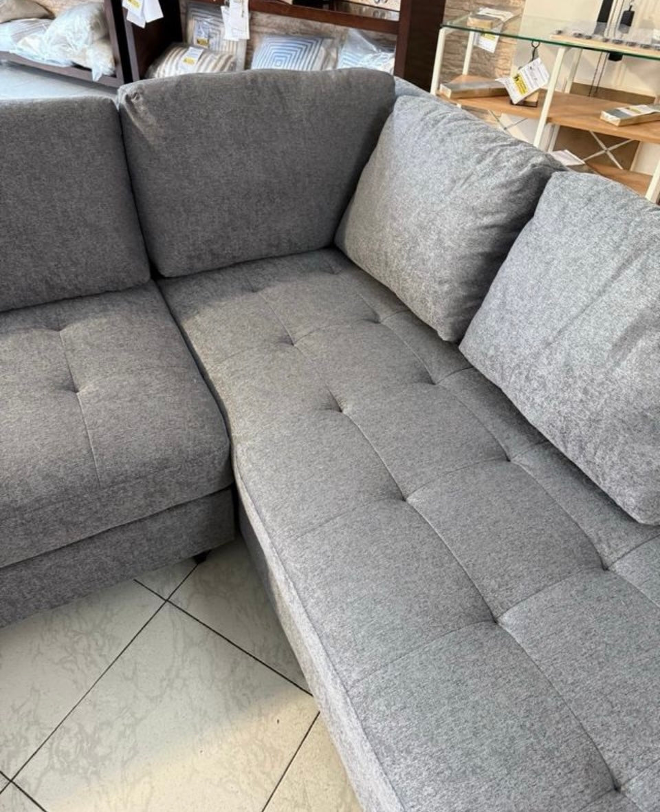 Sofa Cama Chaise Longue Febe 242cm. Rinconera, con Arcón