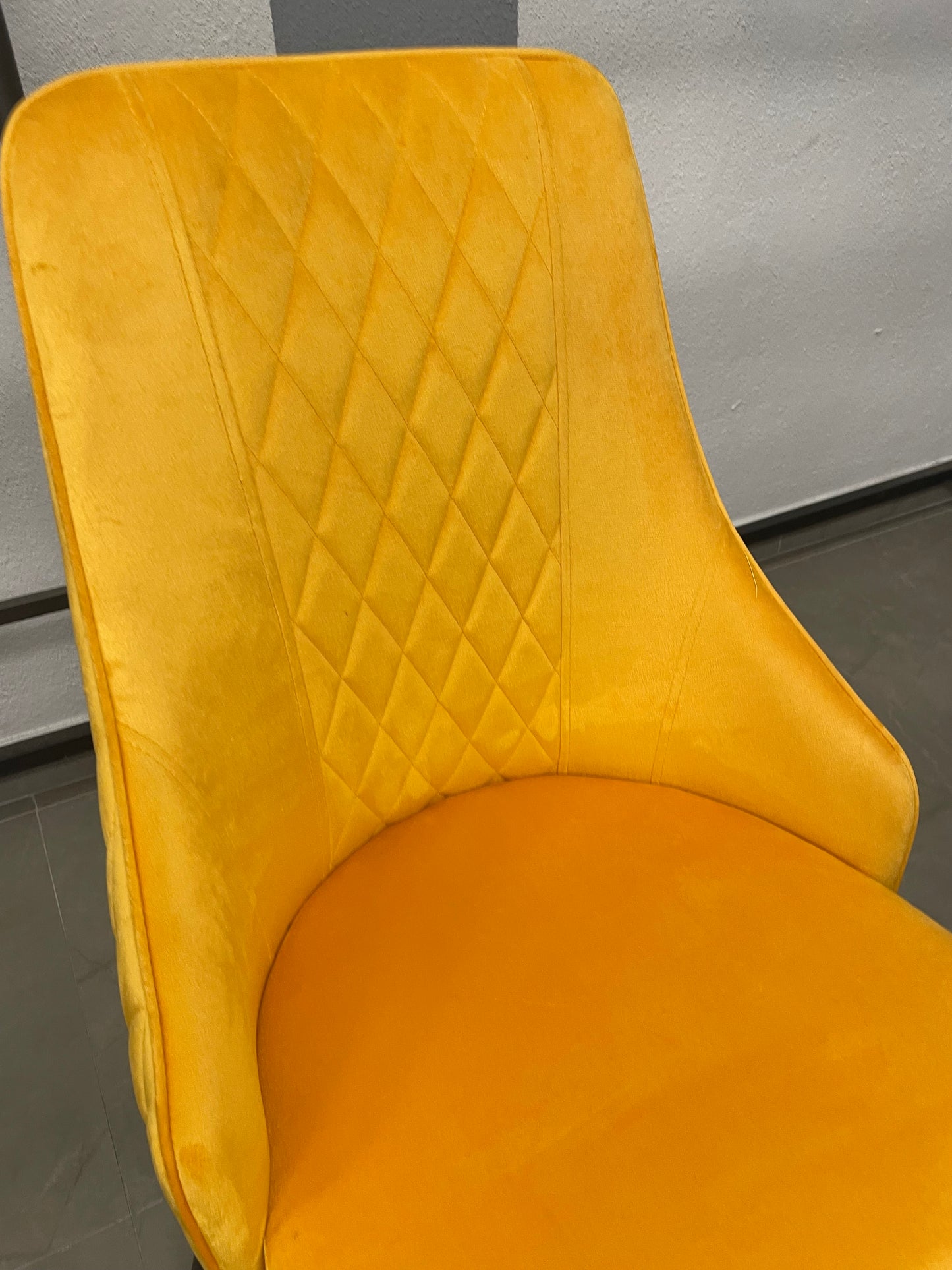 Silla KJC060 mustard velvet