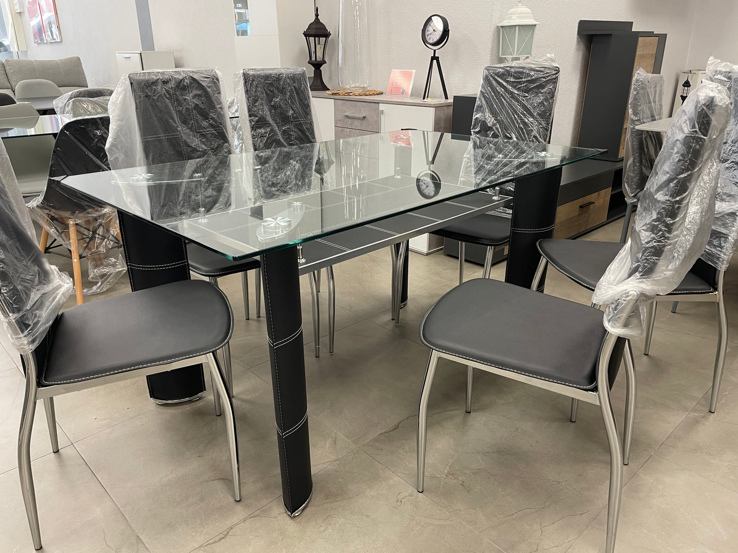 Mesa DT17 y 6 sillas