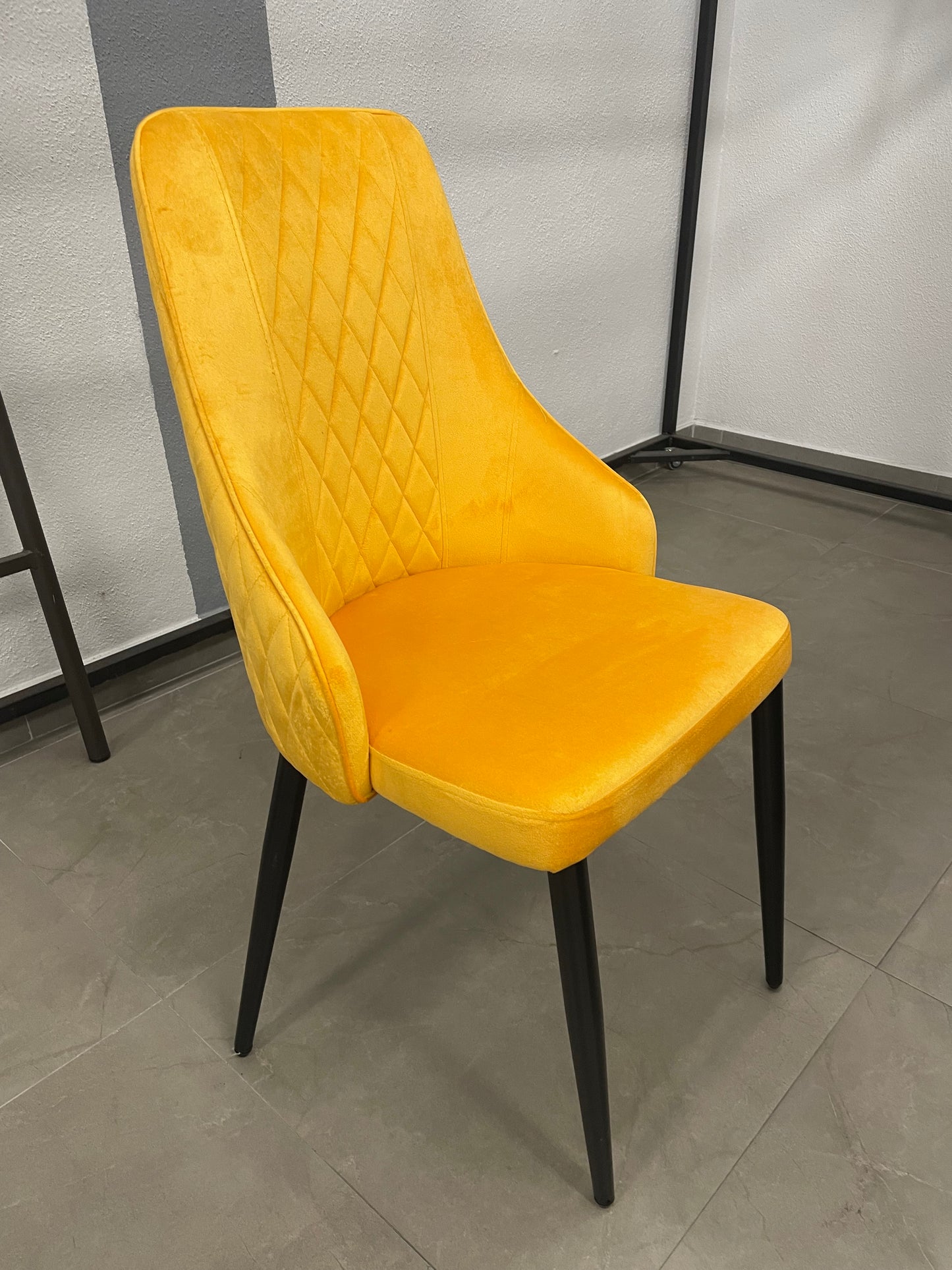 Silla KJC060 mustard velvet